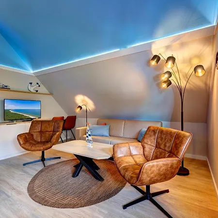 Duenenhaus Unserusedomde Ca80qm Mit Privater Sauna Und Kamin Parkplatz Direkt Am 3i3 Apartmán *